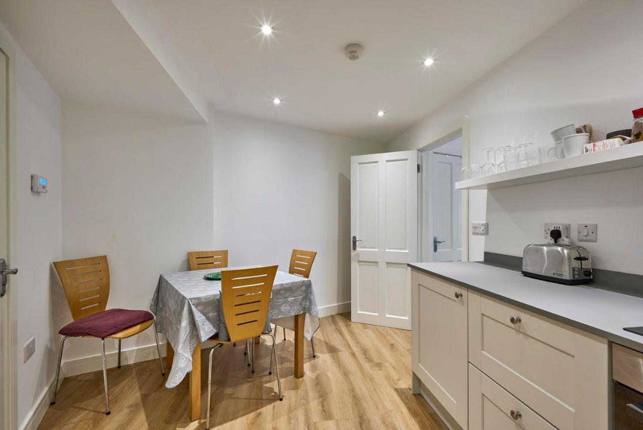 Central, Newly Refurbished Cottage In Portaferry Eksteriør billede